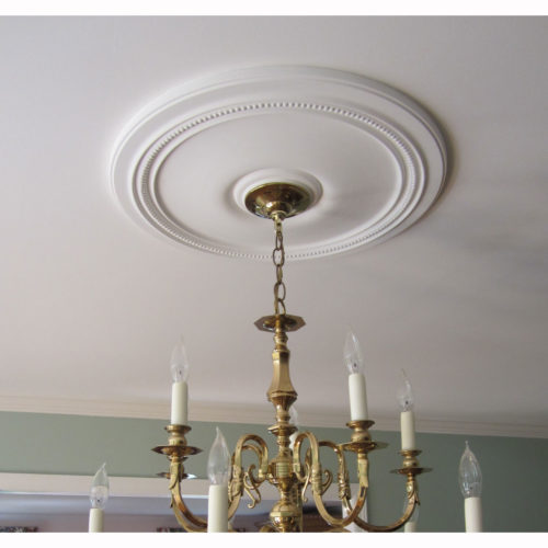 Sacramento Ceiling Medallion with chandelier - installation image